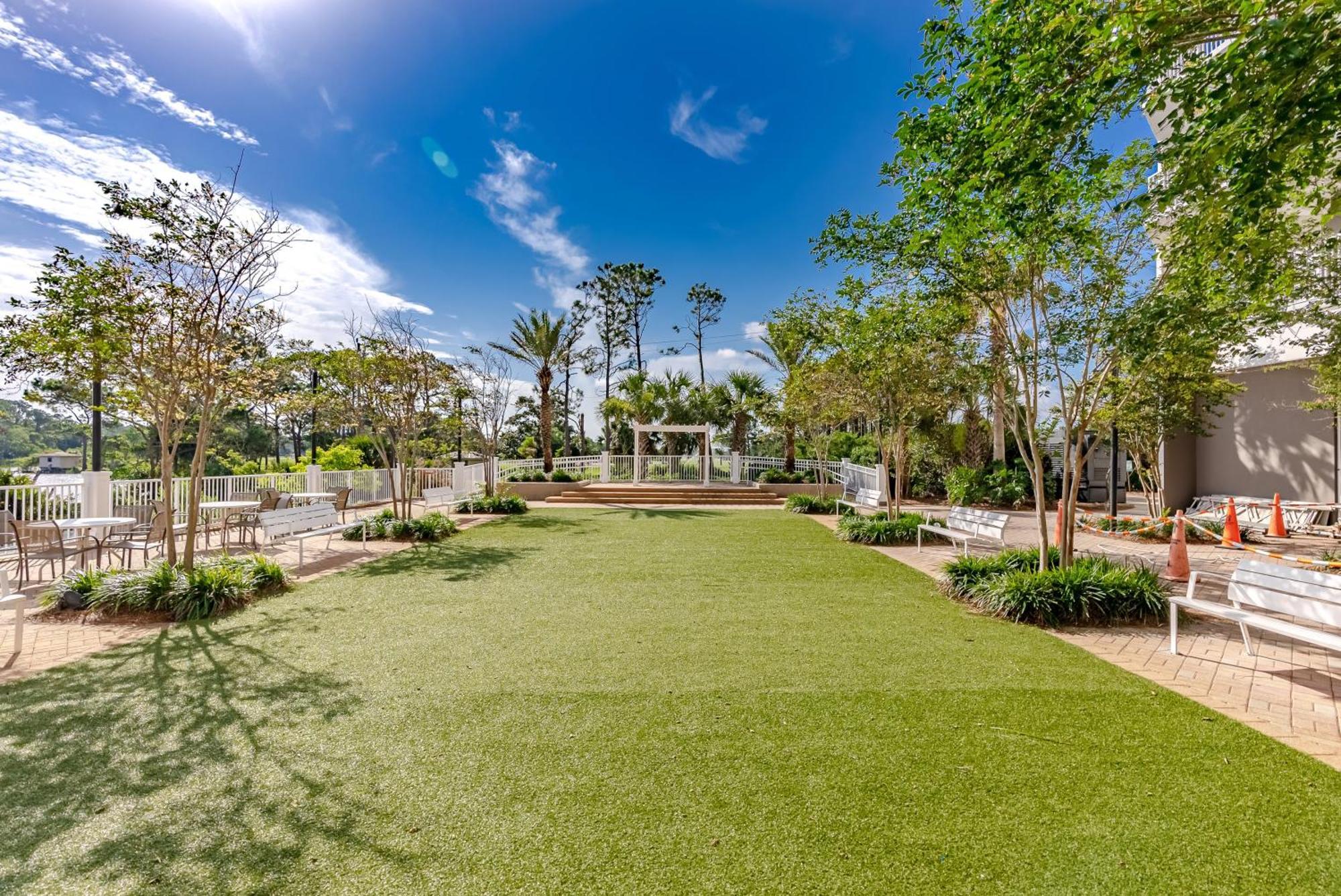 Spectacular Ocean View Condo! Steps To The Beach! By Dolce Getaways Pcb! Apartment *